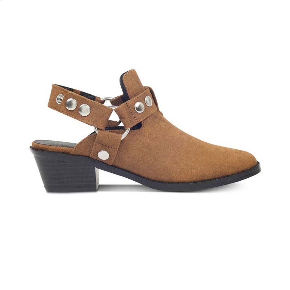 🆕 Ladies Bootie Size 10M
